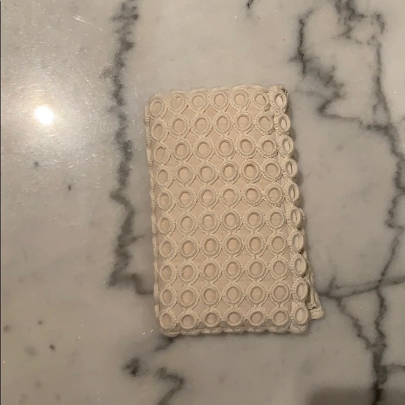 🌞3 for $40!🌞 Delicate white clutch! - Picture 3 of 4